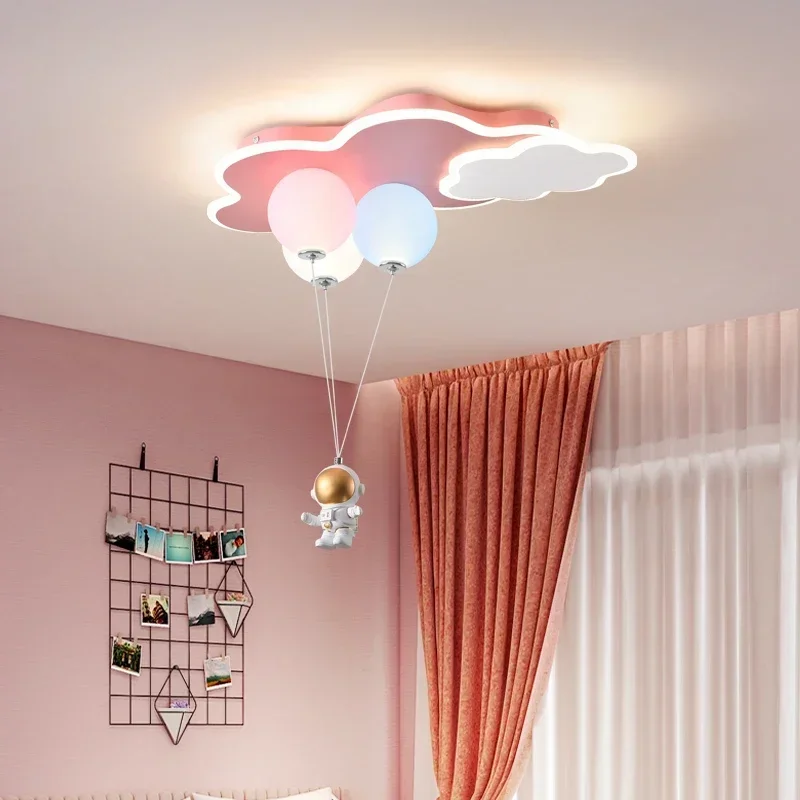 Kreatywny żyrandol z balonów d – Voice Control Light Bulb recenzja i cena